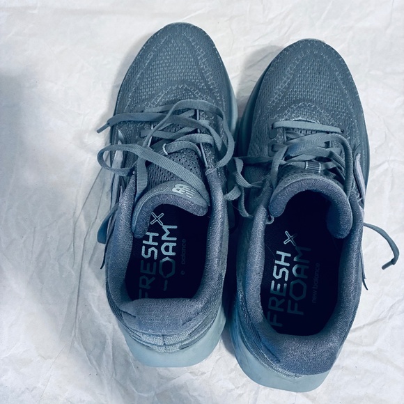 W8/M6.5D Fresh Foam 1080 X Sneakers - Picture 9 of 12